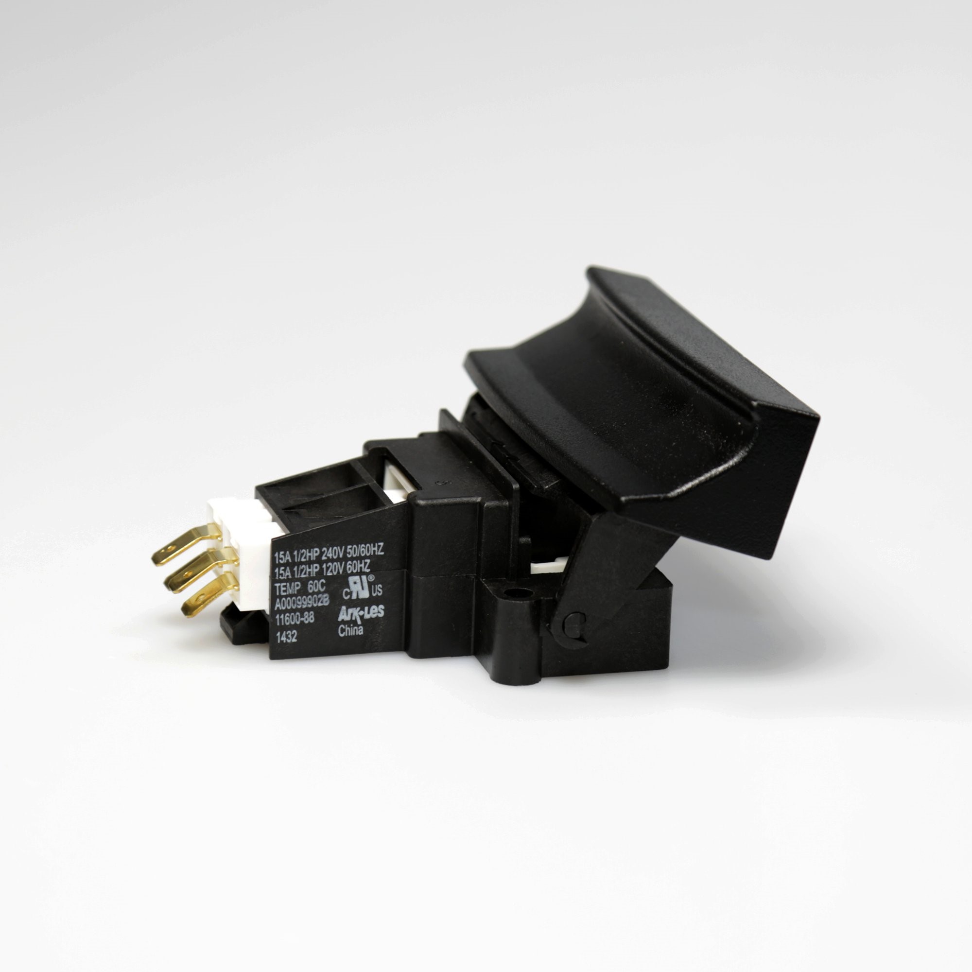 A00099902 LATCH
