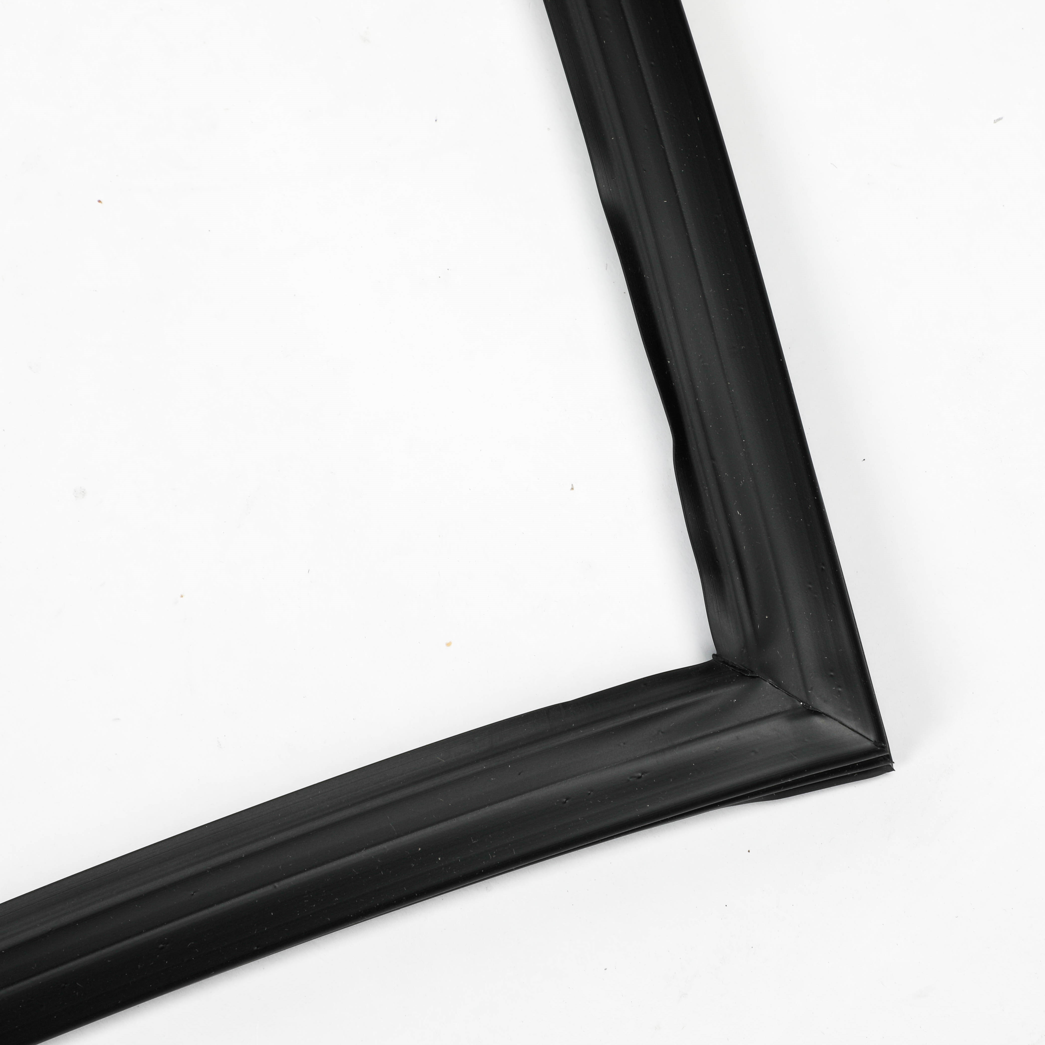 5304528905 - GASKET