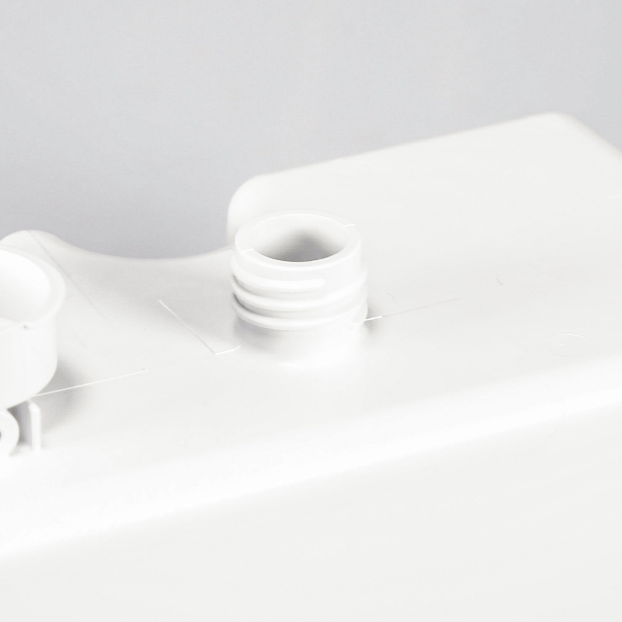 WP2324334 Whirlpool Refrigerator Pan Water