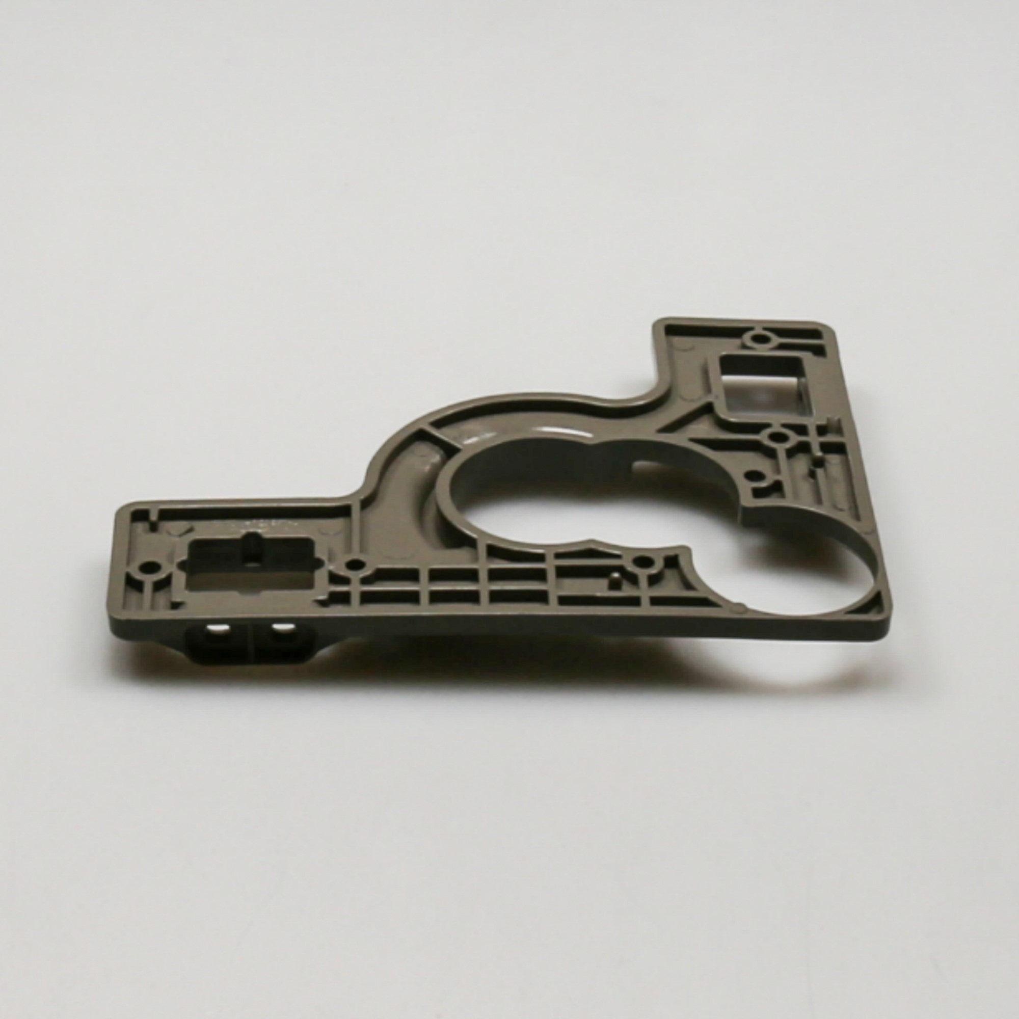 MJH40343901 SUPPORTER,LEG
