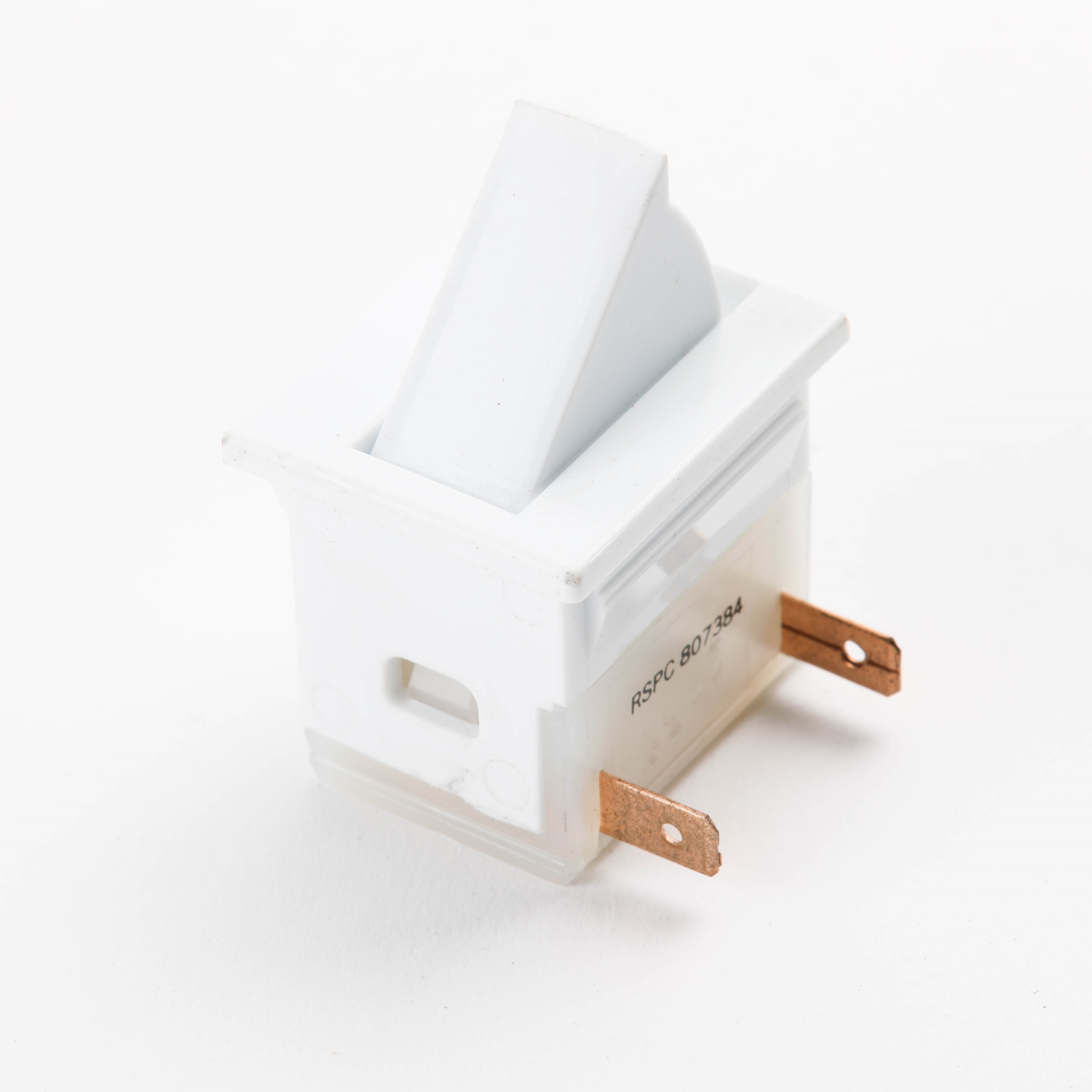 807384 SWITCH,ROCKER,SILVER,MOM,SPST NC,5A 125V