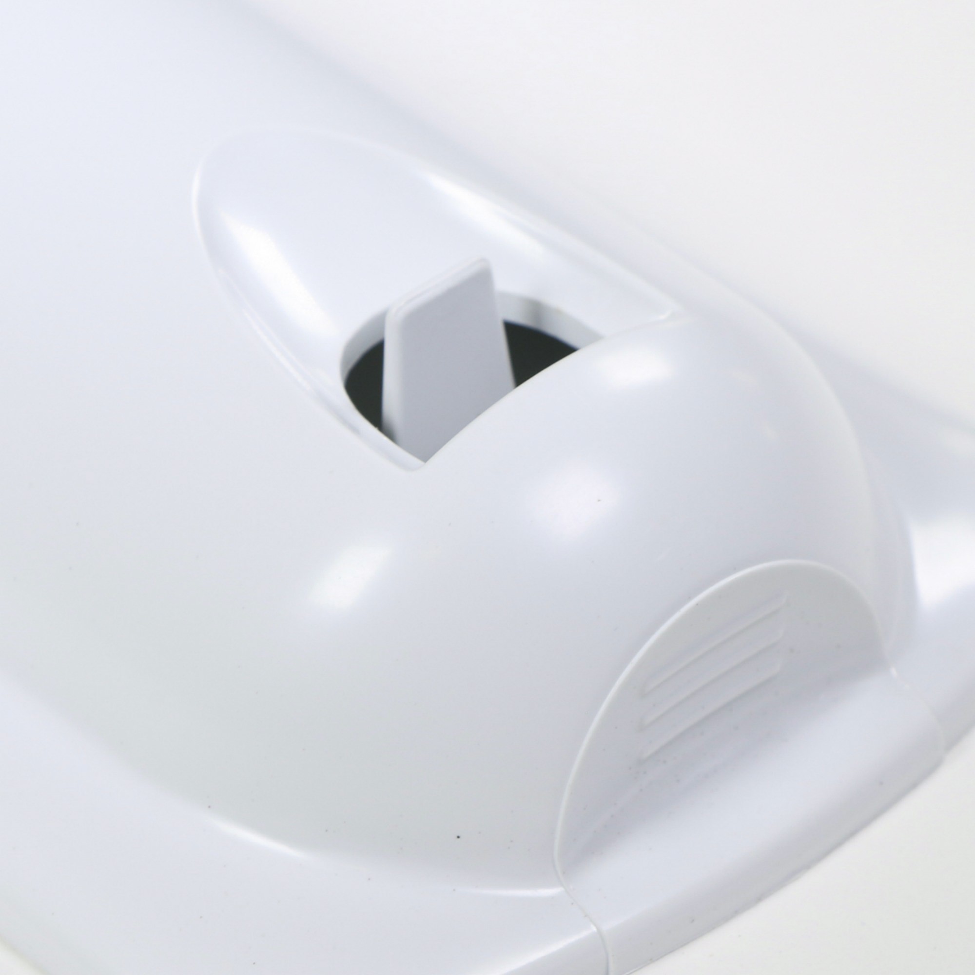 WP67006331 Whirlpool Refrigerator Water Filter Cover