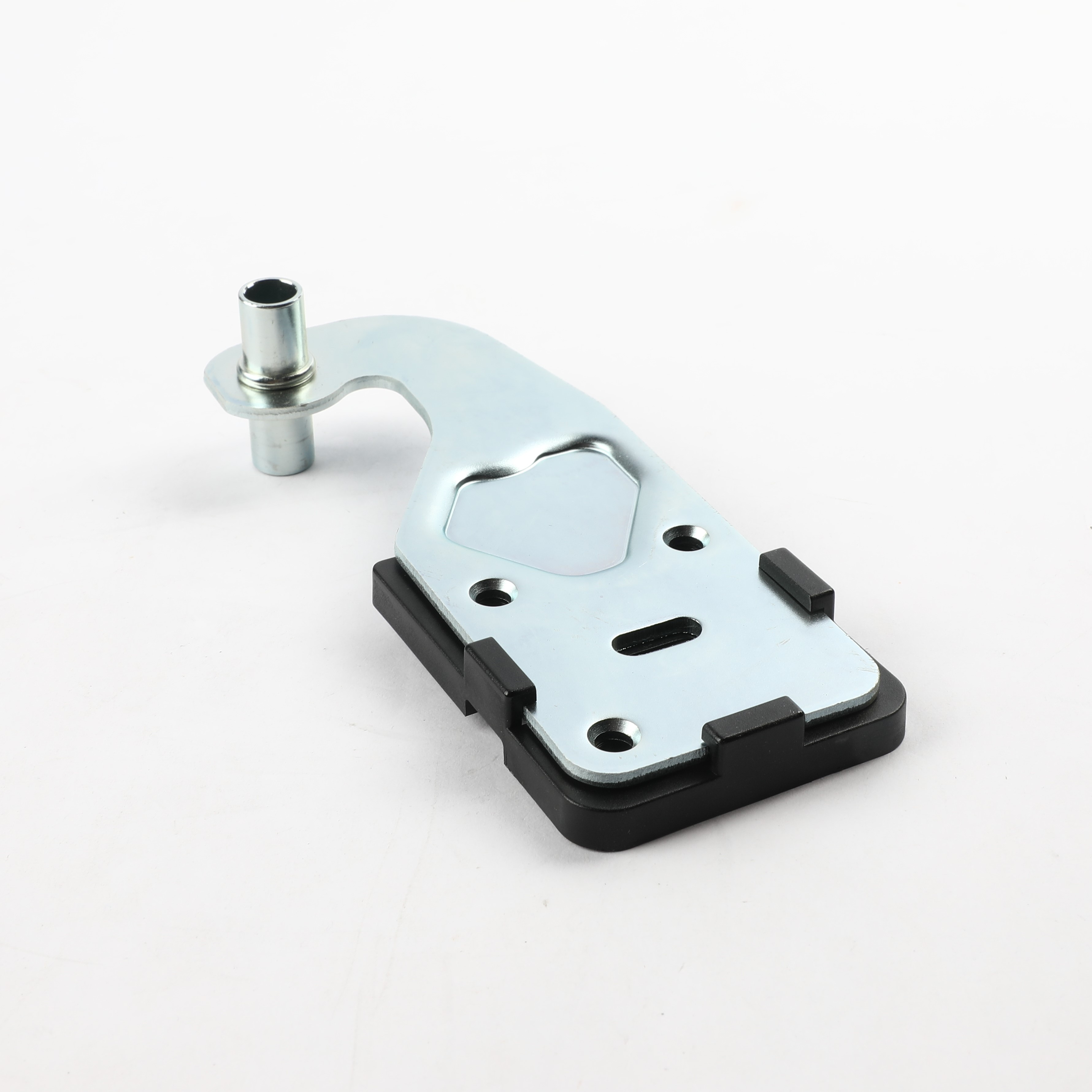 WR13X24907 HINGE TOP & PIN ASM