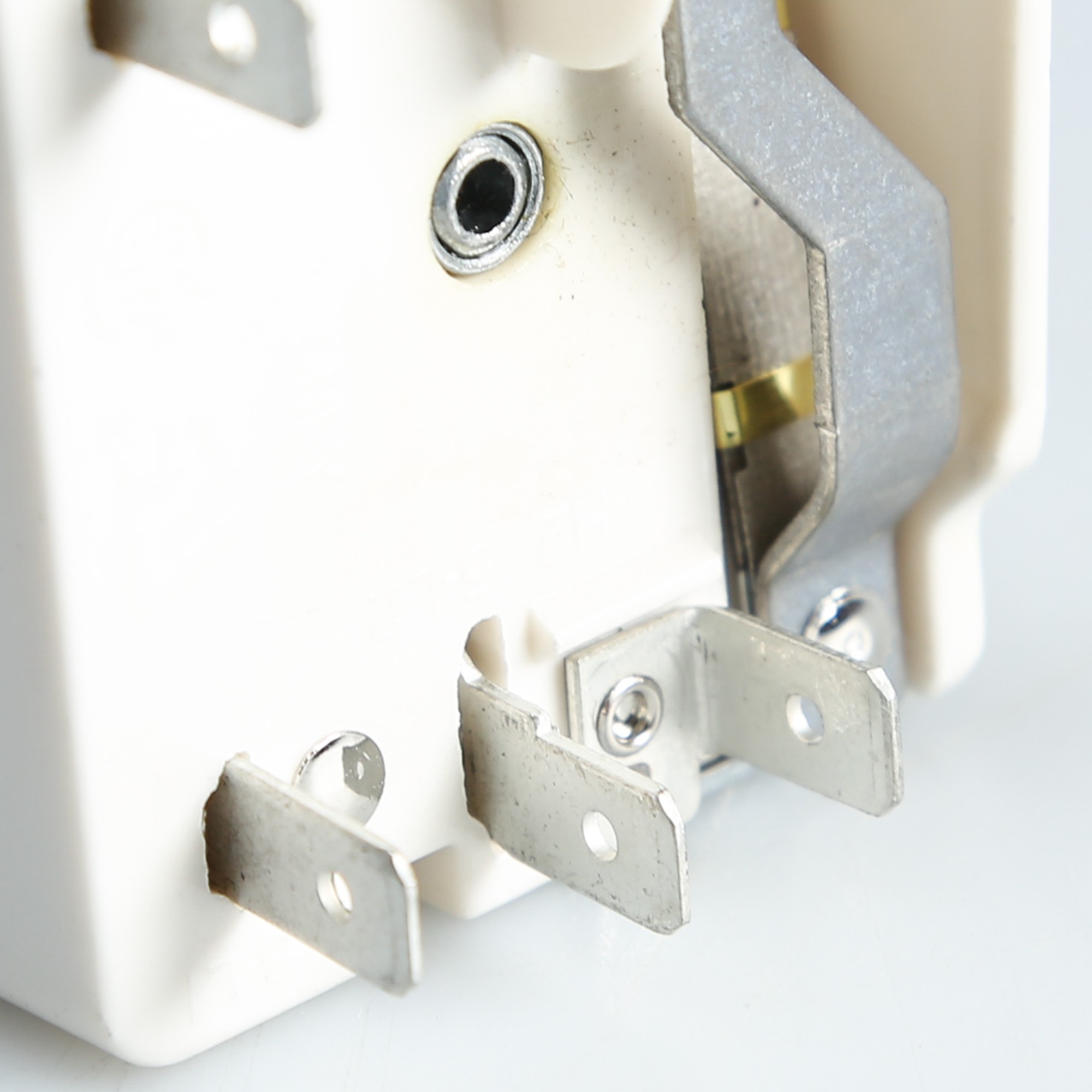 318293810 SWITCH