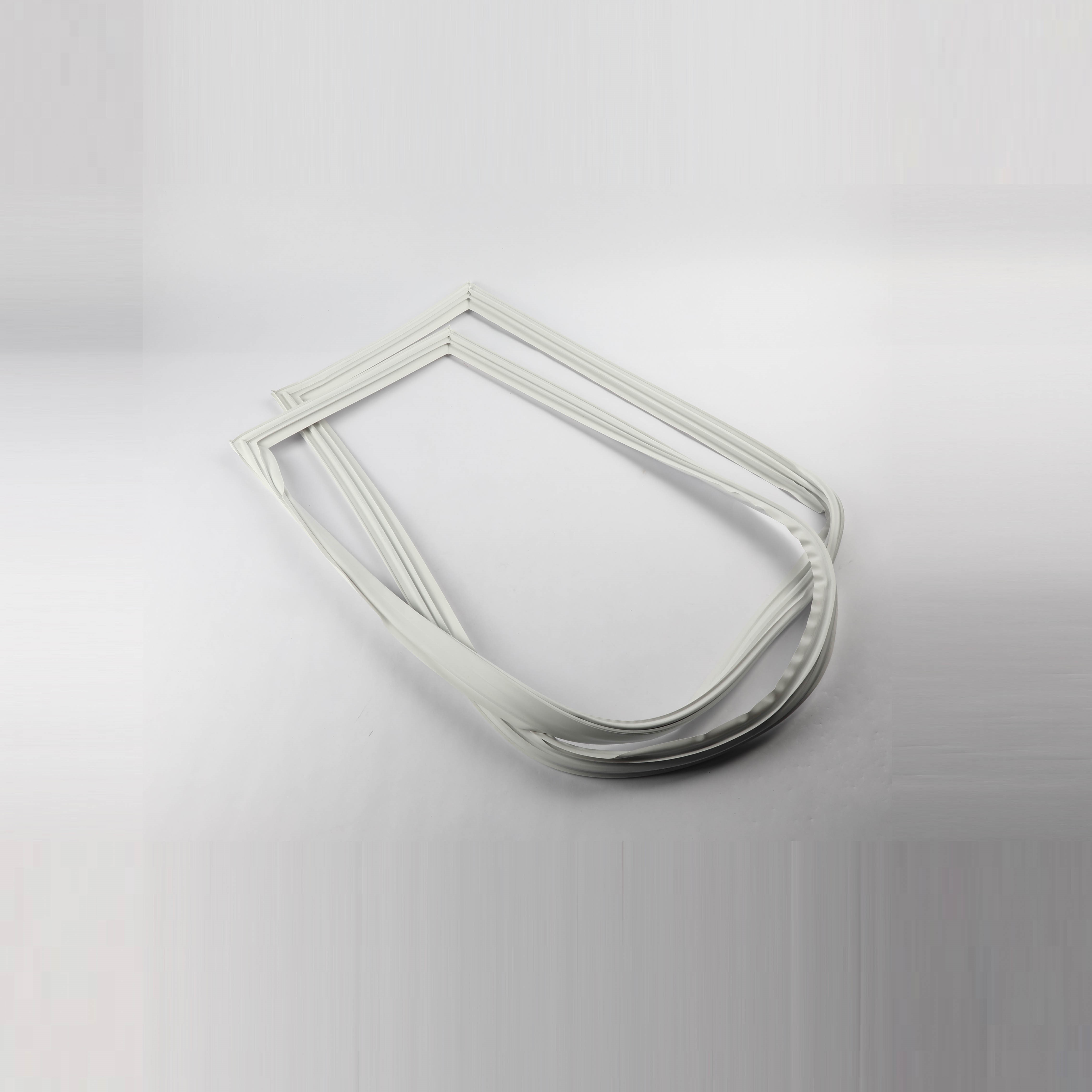 WR14X43128 - GASKET AND LABEL ASM SXS