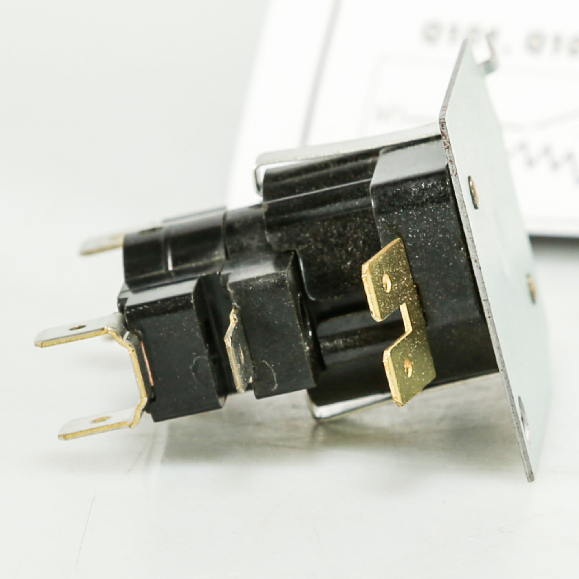 PRO TJ6Q103