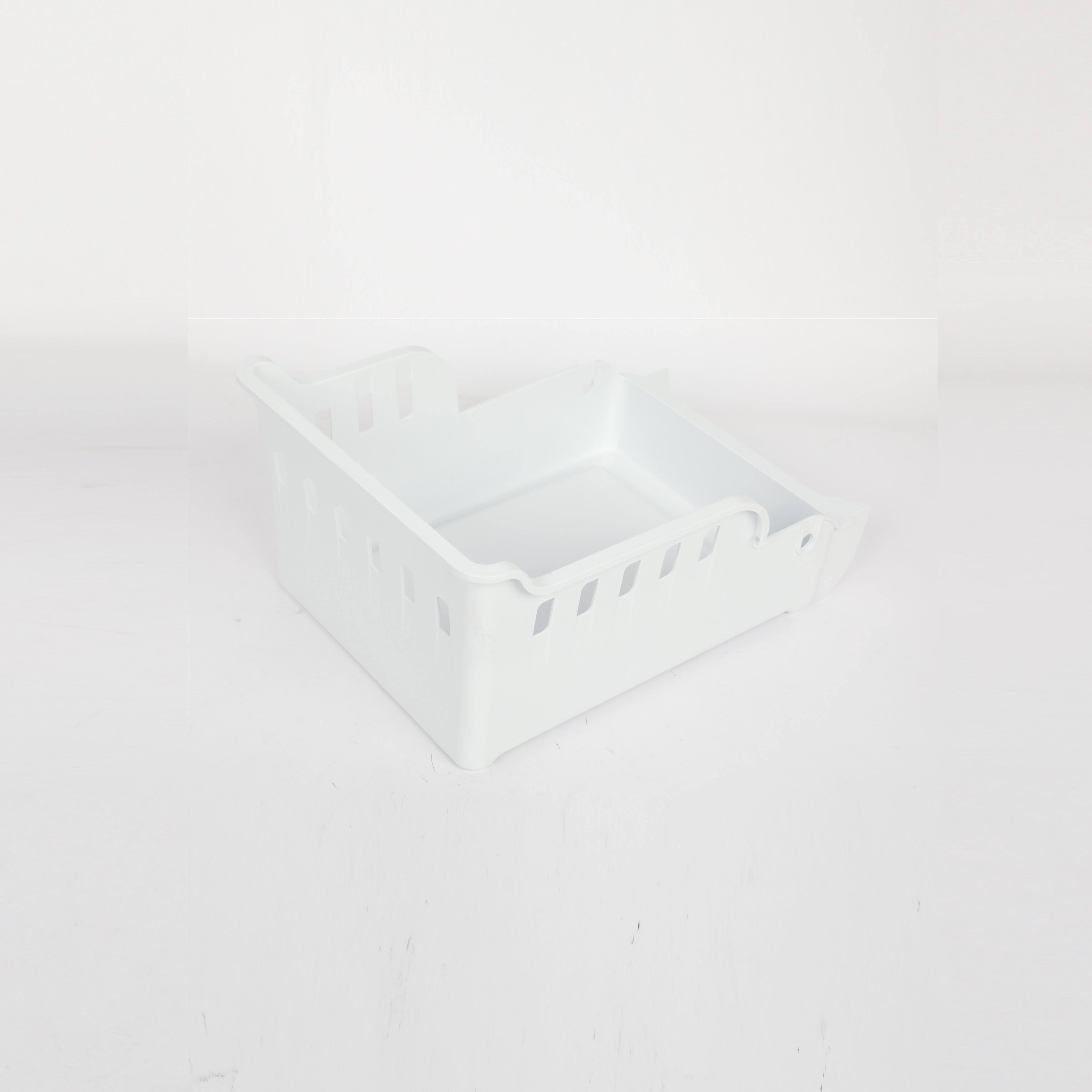 WR30X23327 BUCKET ICE ASM