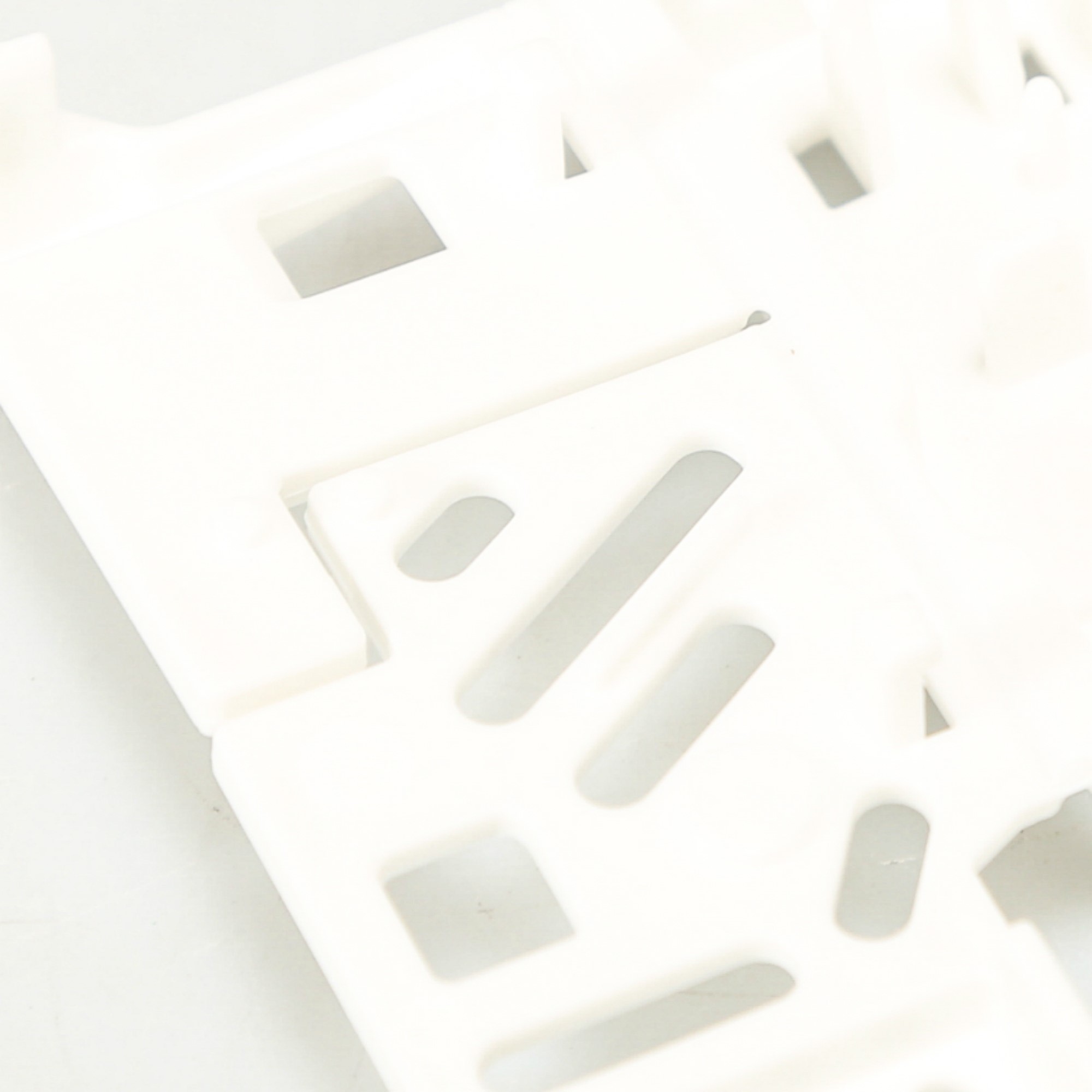 W10873429 HOUSING