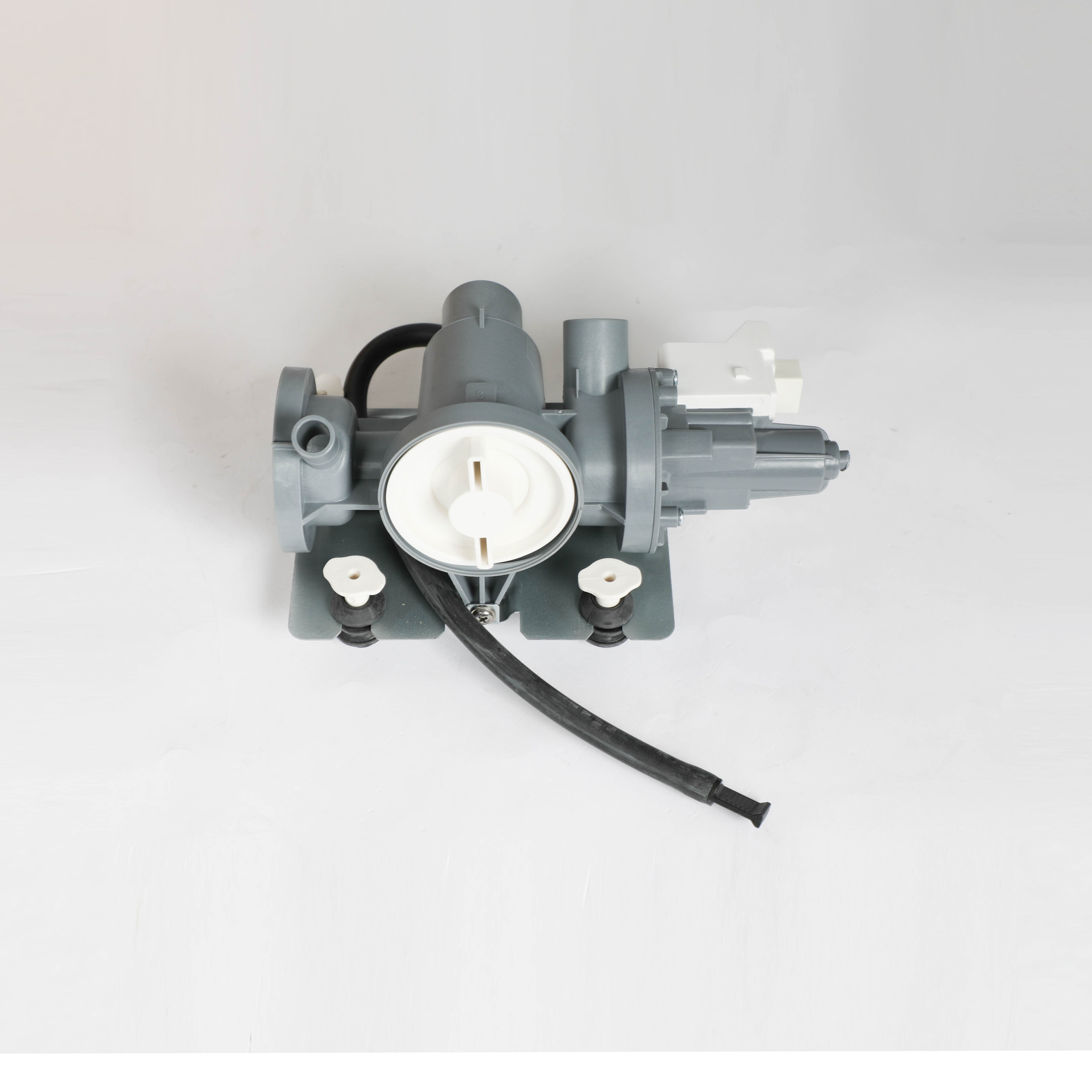 W11747098 PUMP-WATER