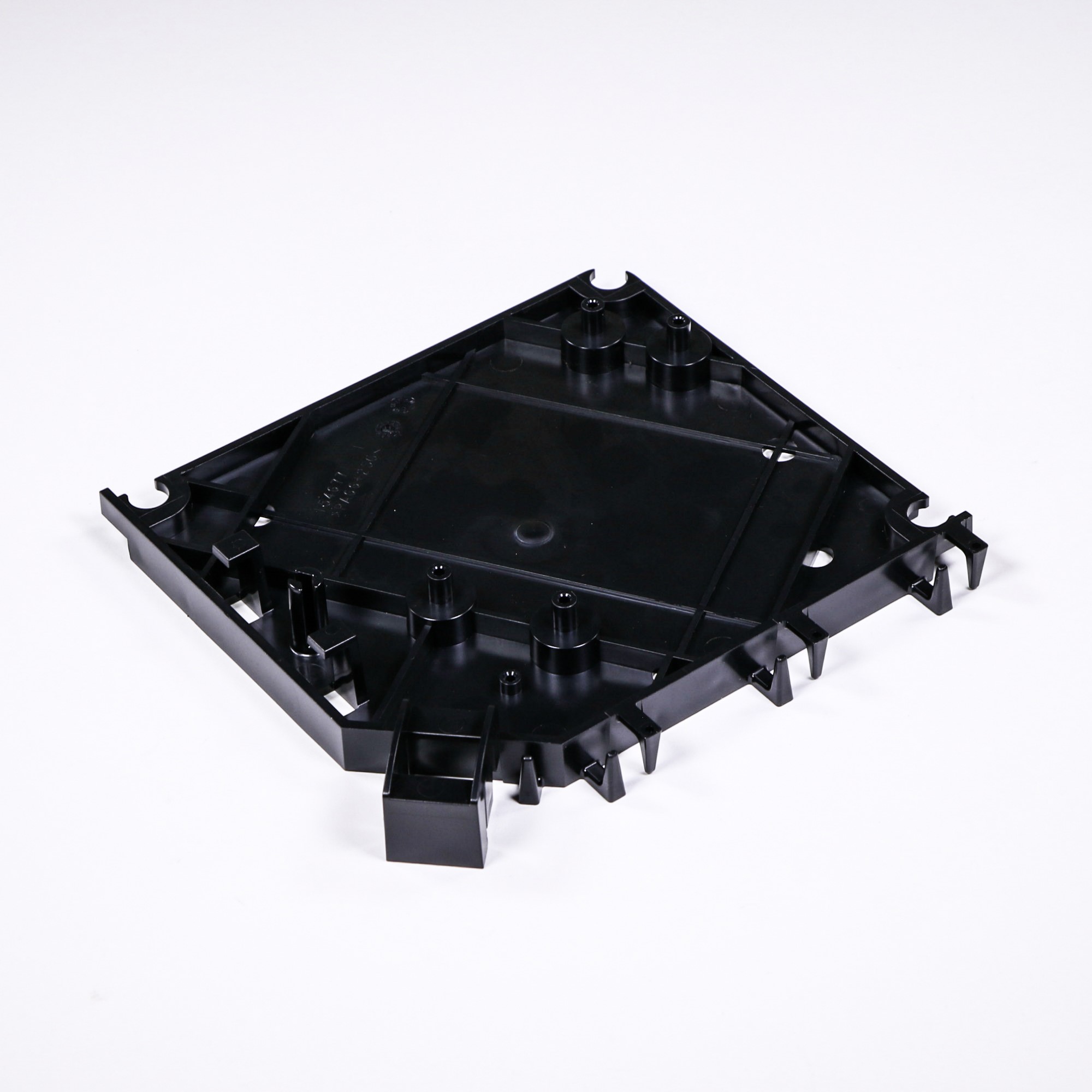 154677101 PLATE