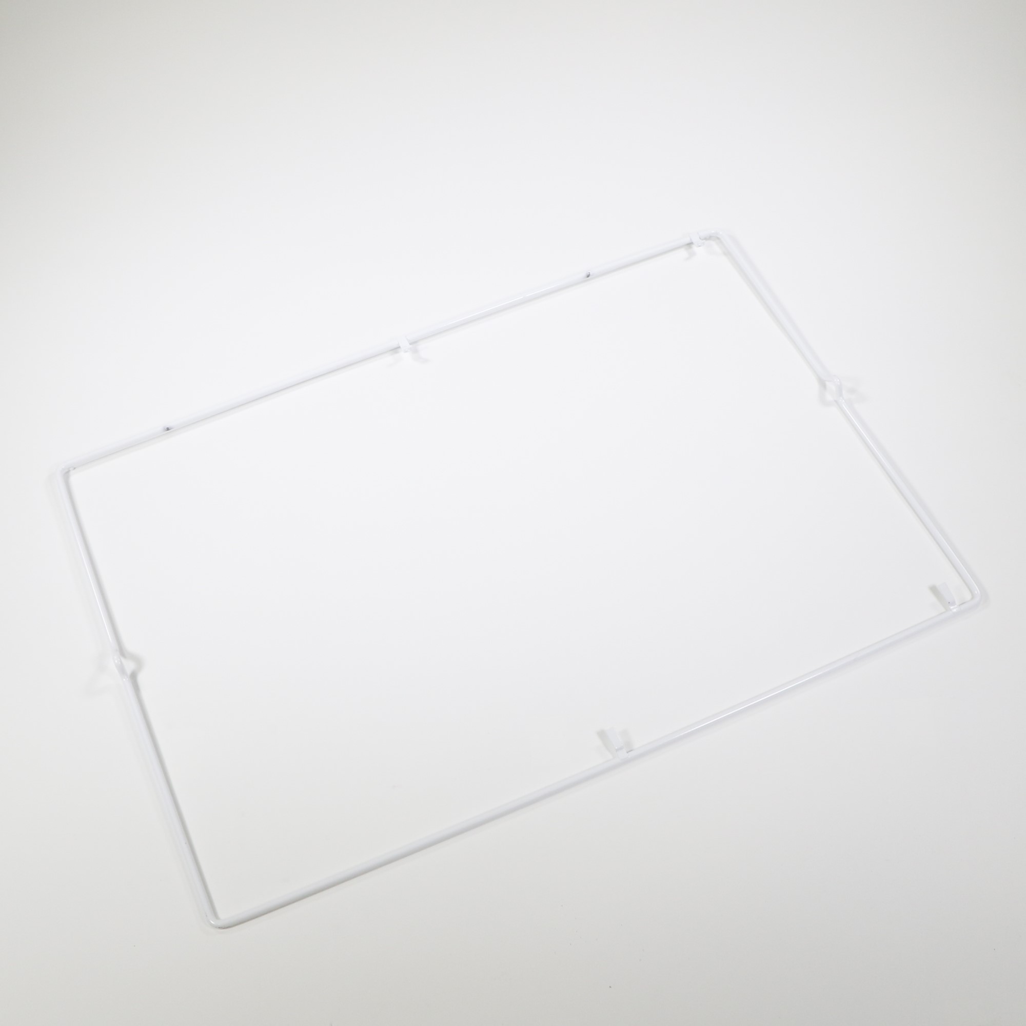 240372408 FRAME-SHELF