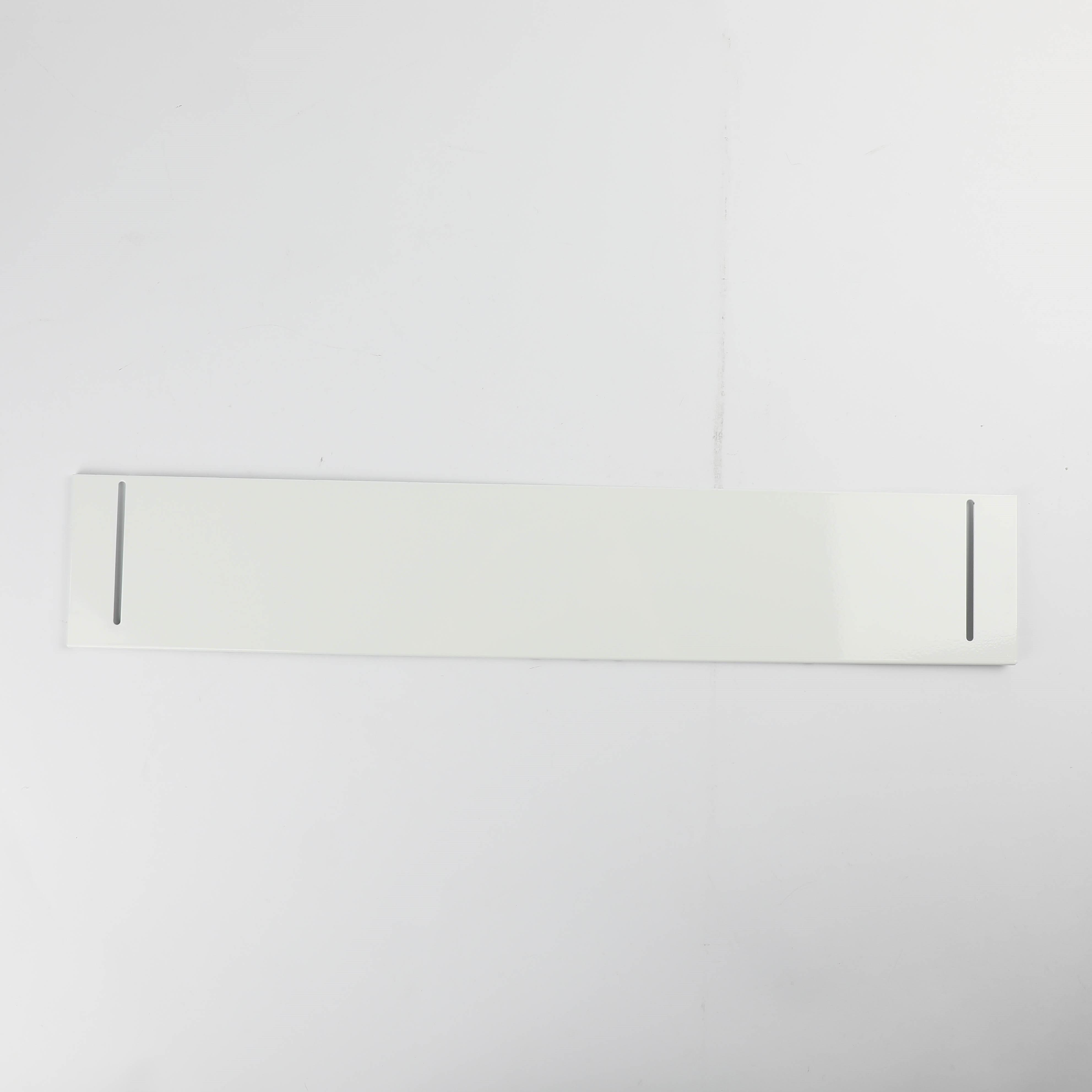 WD27X24728 ADJUSTABLE TOE KICK WHITE