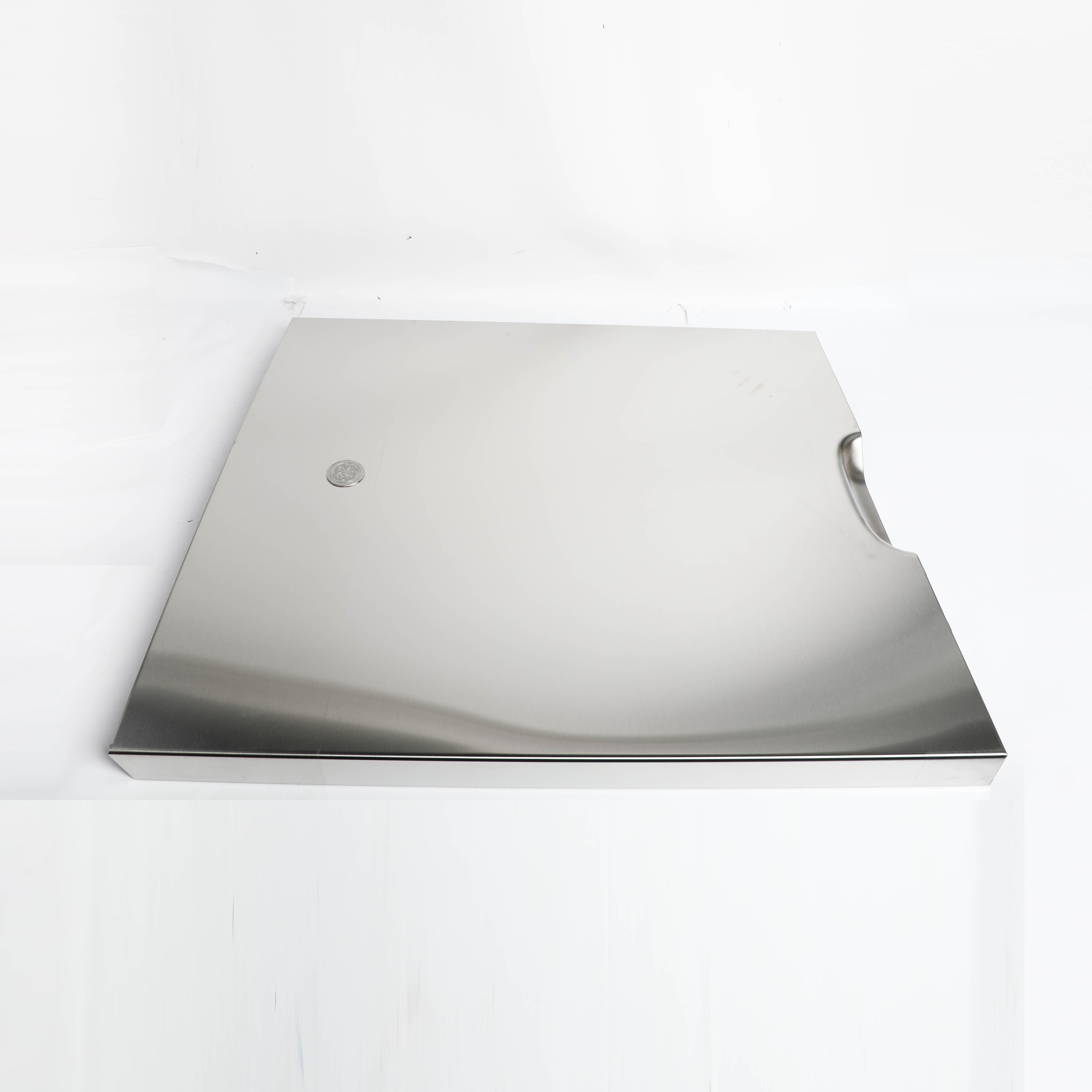 GE Appliances WD34X25752