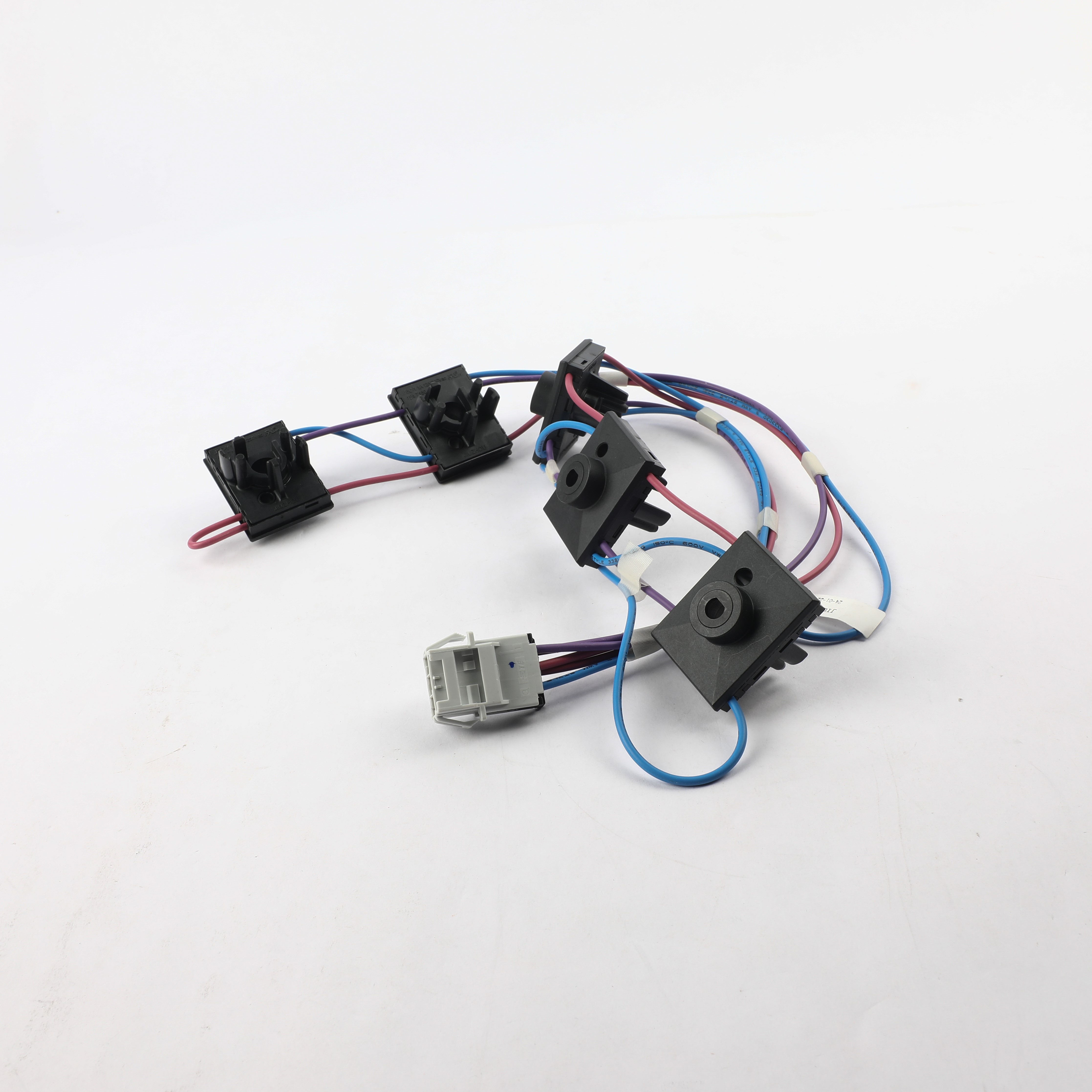 GE Appliances WB18X46772