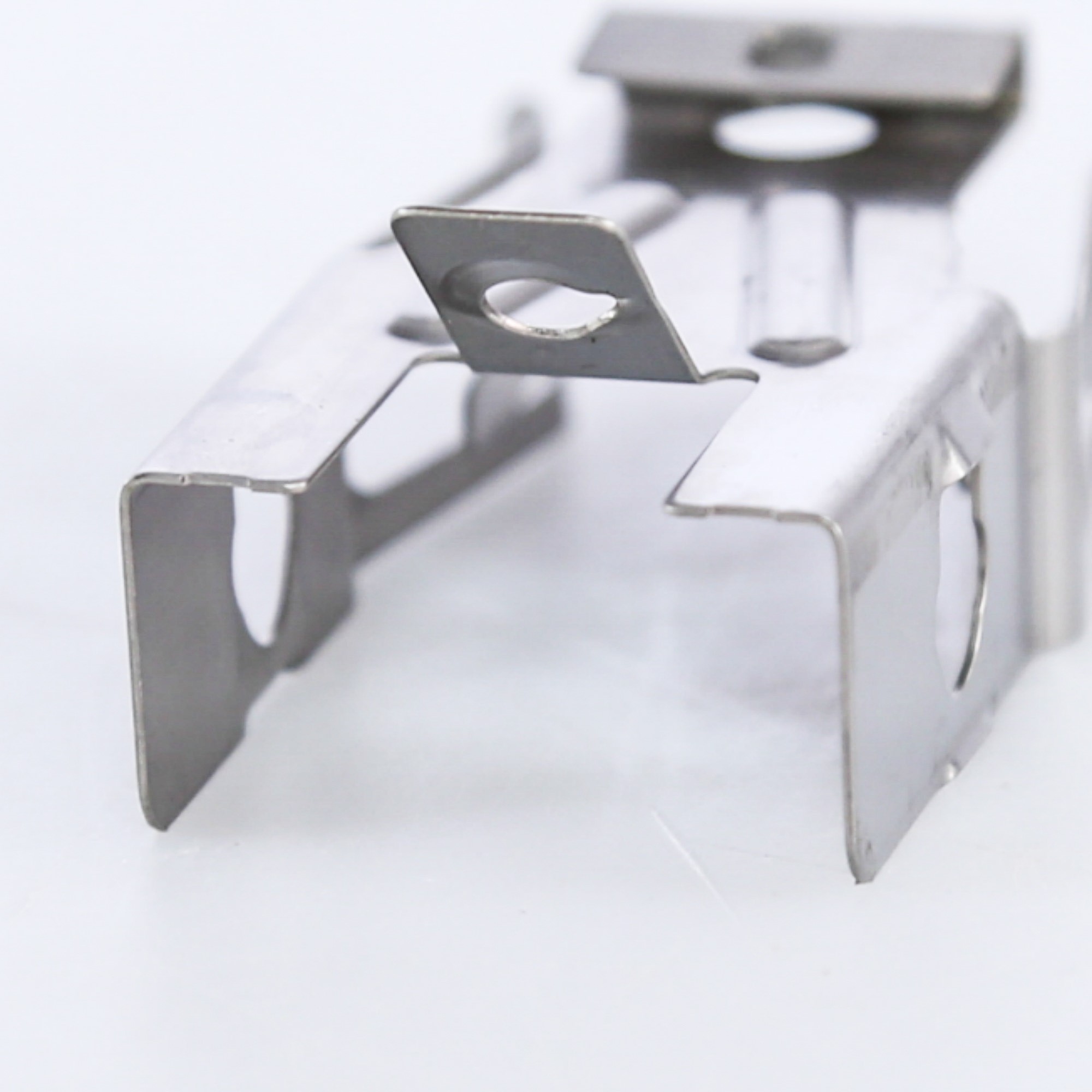 WP4332752 CLIP