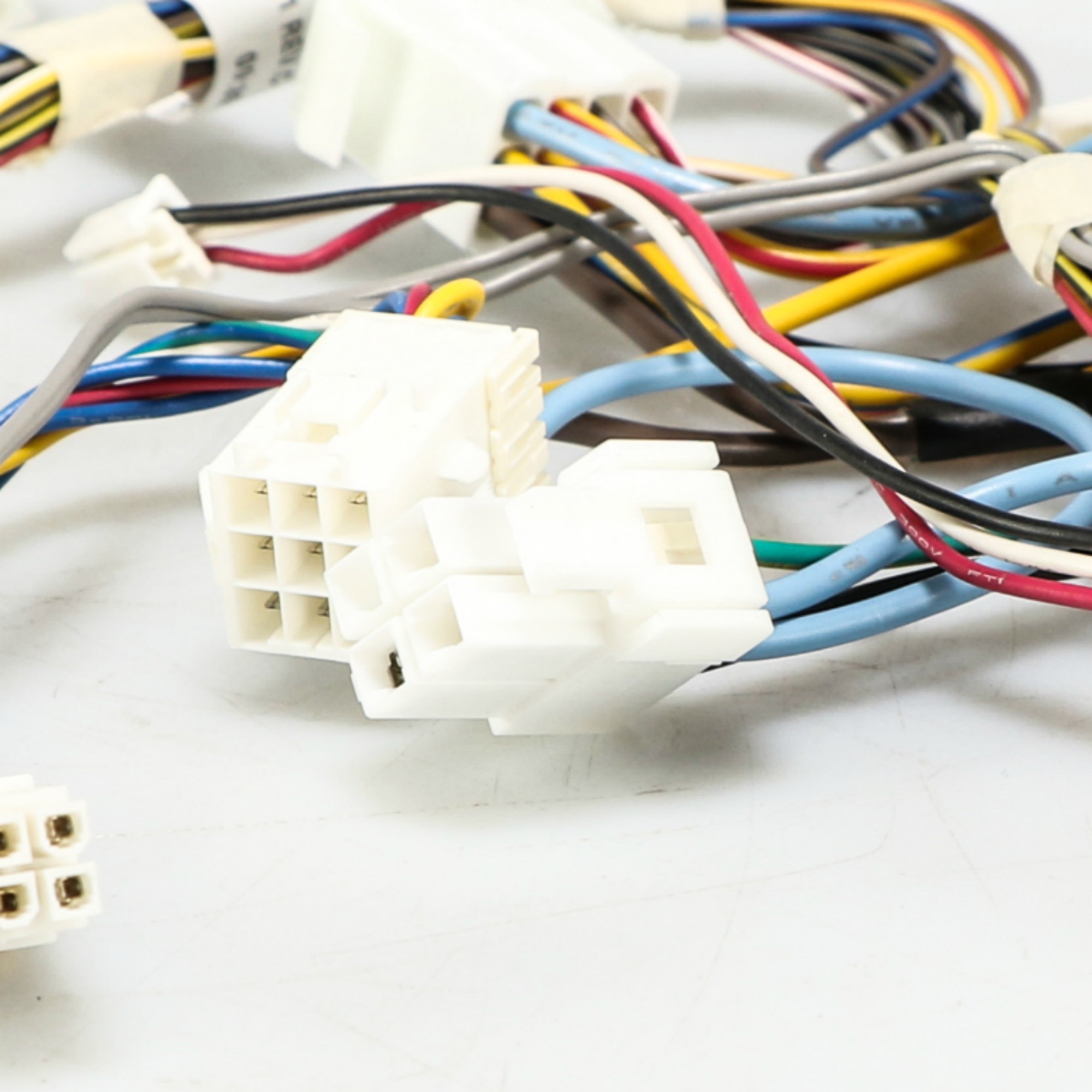242119001 HARNESS-WIRING