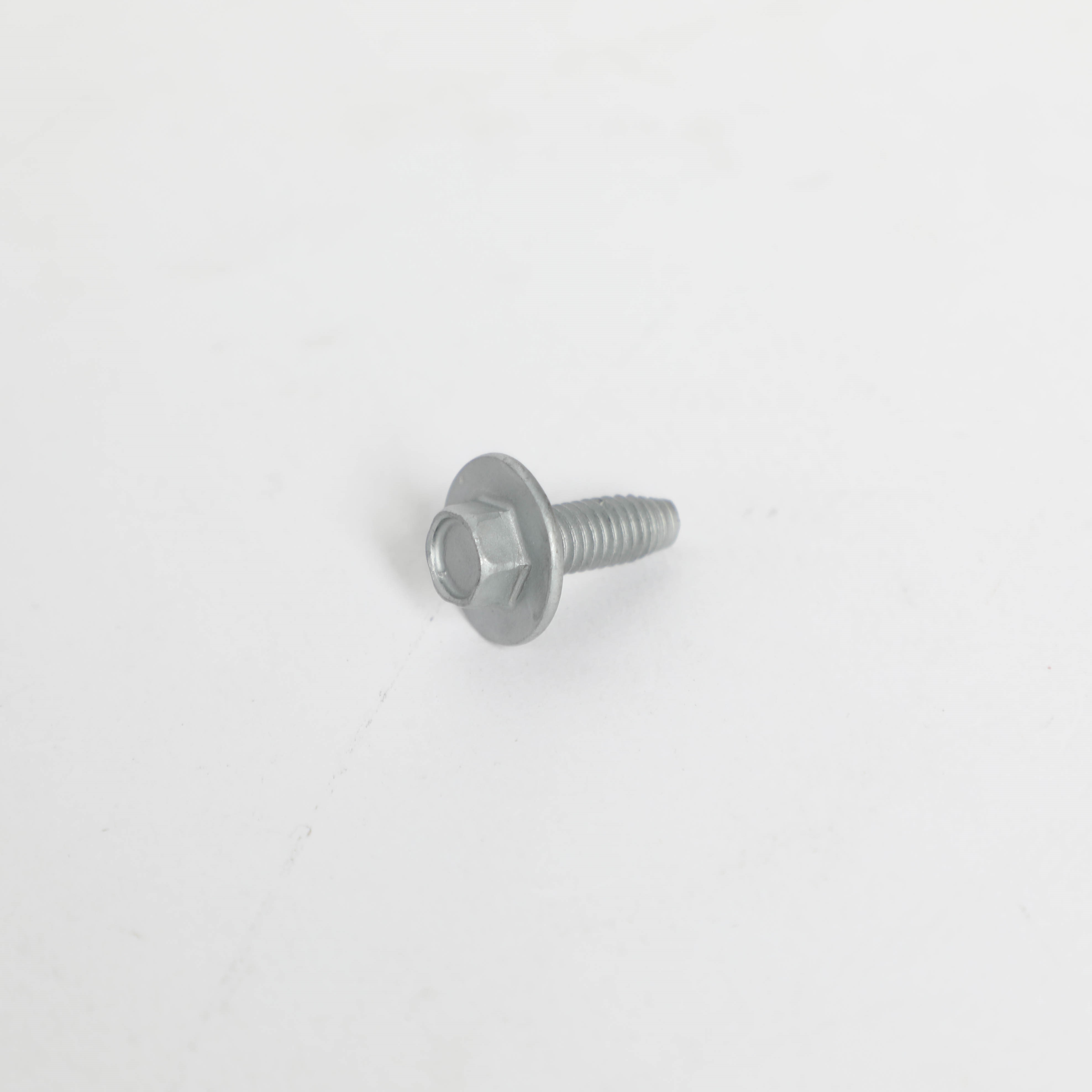 WR02X36725 SCREW M6-1.0 T IHXWP 16 S